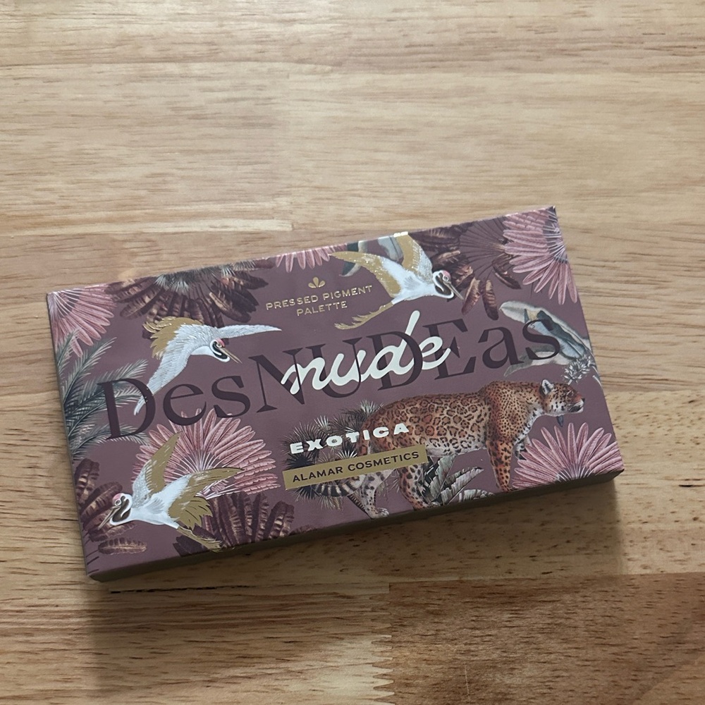NWT Alamar Cosmetics Desnuda Eyeshadow Palette - Exotic Shades